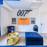Luxury Skyfall With Free Parking For Families & Business By Prescott شقة بريستول