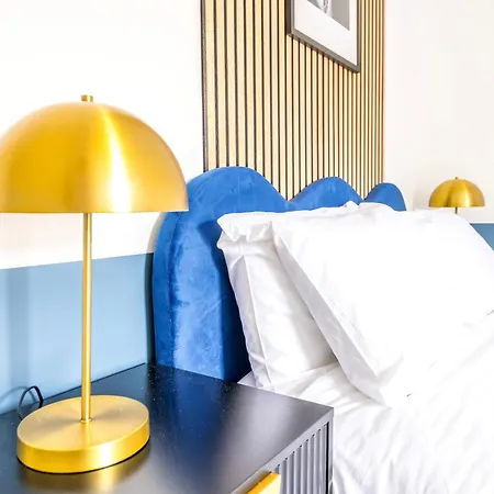Modern Skyfall With Free Parking For Families & Business By Prescott