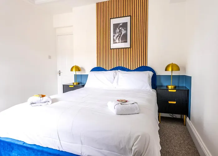 Luxury Skyfall With Free Parking For Families & Business By Prescott *