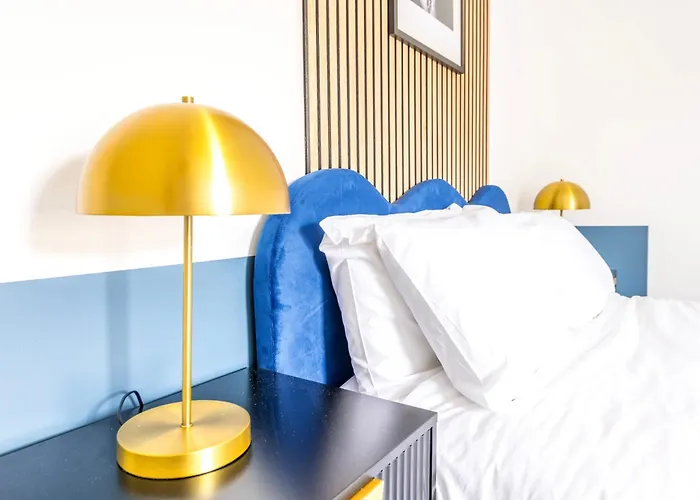 Modern Skyfall With Free Parking For Families & Business By Prescott