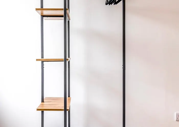 Modern Skyfall With Free Parking For Families & Business By Prescott Lägenhet