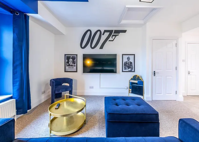 Luxury Skyfall With Free Parking For Families & Business By Prescott Apartman Bristol