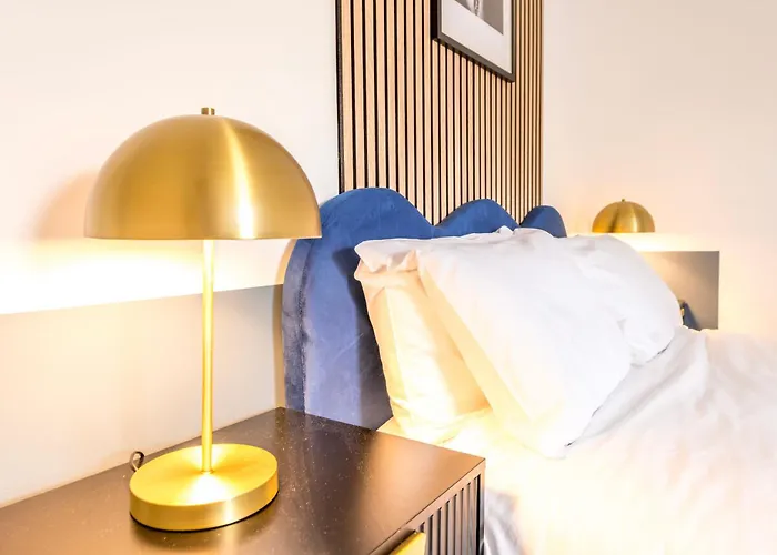 Διαμέρισμα Modern Skyfall With Free Parking For Families & Business By Prescott Μπρίστολ