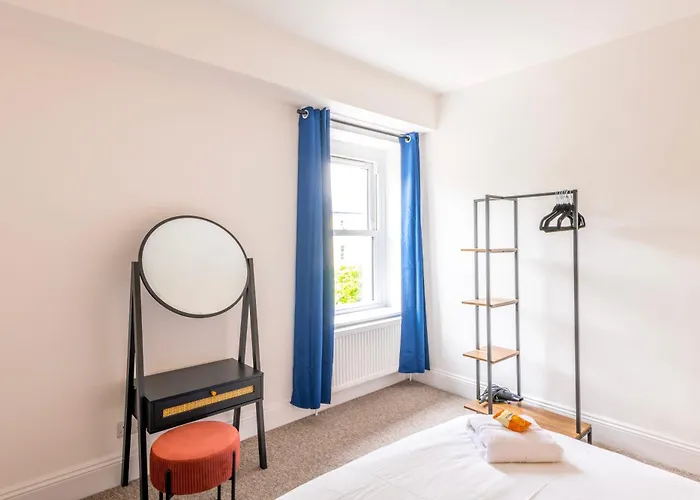 Διαμέρισμα Modern Skyfall With Free Parking For Families & Business By Prescott *